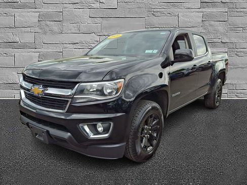 Used 2020 Chevrolet Colorado LT w/ LT Convenience Package AWD/4WD image 4