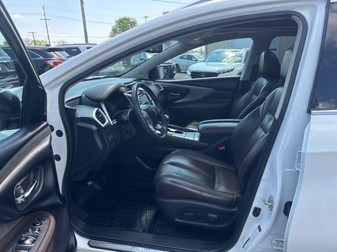 Used 2016 Nissan Murano Platinum w/ Platinum Technology Package AWD/4WD image 10