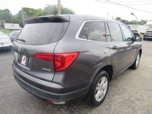 Used 2016 Honda Pilot LX image 10