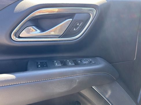 Used 2023 Chevrolet Tahoe LT image 12