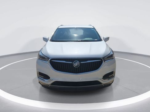Used 2021 Buick Enclave Essence w/ Sound and Sites Package FWD image 3