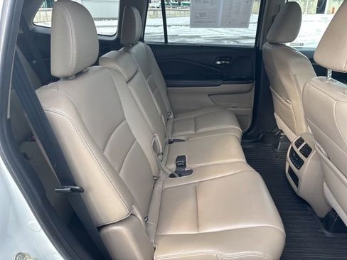 Used 2020 Honda Pilot EX-L image 18