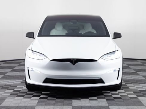 Used 2023 Tesla Model X AWD/4WD image 11