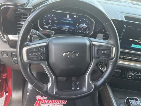 Used 2023 Chevrolet Silverado 1500 RST AWD/4WD image 17