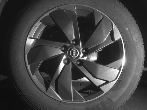 Used 2025 Nissan Rogue SV image 14