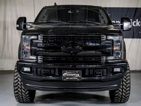 Used 2019 Ford F250 Lariat w/ Lariat Ultimate Package image 4