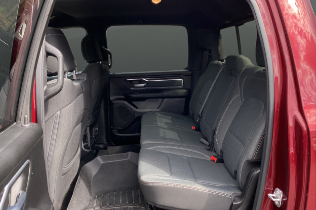 Used 2022 RAM 1500 Big Horn AWD/4WD image 23