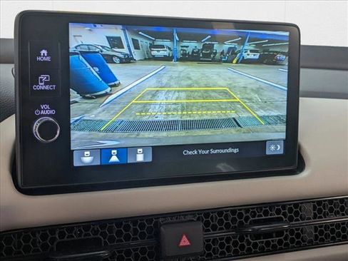 New 2026 Honda HR-V LX image 13