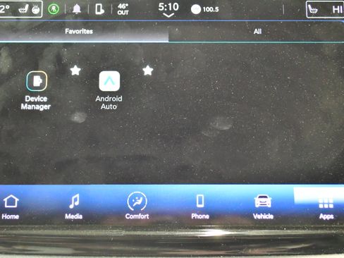 Used 2023 Chrysler Pacifica Touring-L FWD image 28