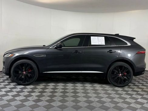 Certified 2023 Jaguar F-PACE S image 3