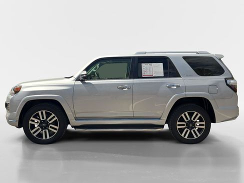 Used 2021 Toyota 4Runner Limited image 2