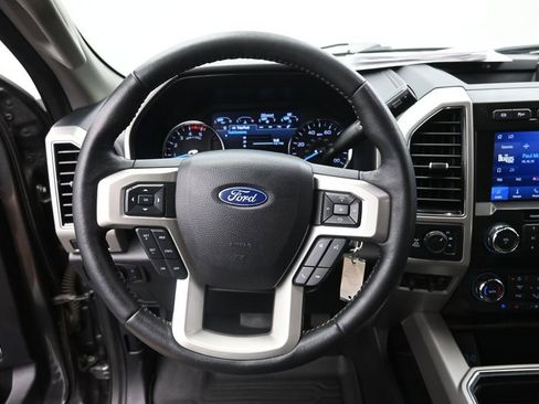 Used 2020 Ford F250 Lariat w/ Lariat Value Package AWD/4WD image 29