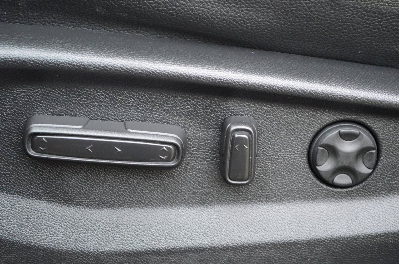 Used 2025 Honda Odyssey Sport-L image 25