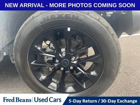 Used 2024 Jeep Wrangler Unlimited Sahara w/ Safety Group AWD/4WD image 13