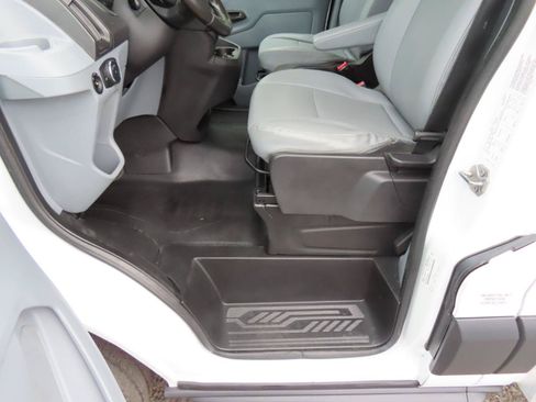 Used 2017 Ford Transit 250 138 RWD image 20