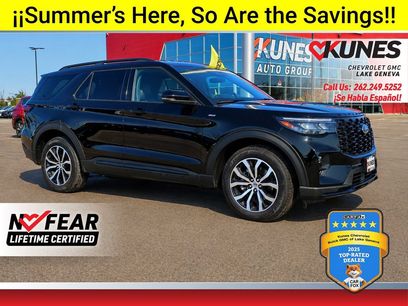 Used 2025 Ford Explorer ST-Line