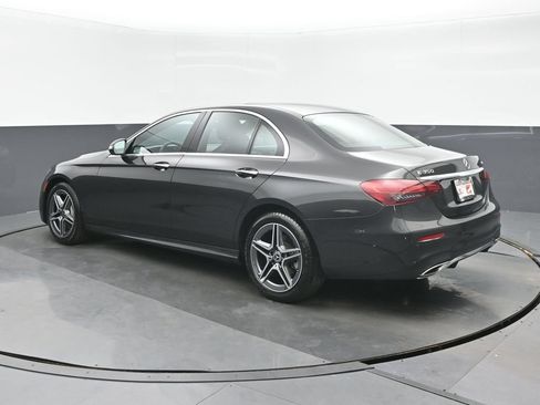Used 2023 Mercedes-Benz E 350 4MATIC Sedan w/ Premium Package image 5
