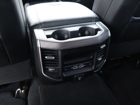 Used 2025 RAM 3500 Laramie AWD/4WD image 51