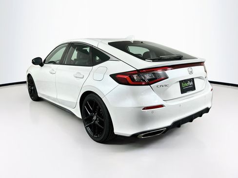 Used 2022 Honda Civic Sport Touring image 5
