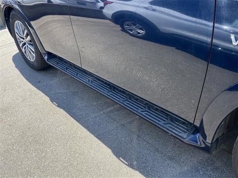 Used 2021 Nissan Armada SL w/ Captain's Chairs Package image 81