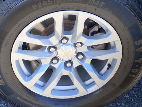 Used 2024 Chevrolet Tahoe LT AWD/4WD image 30