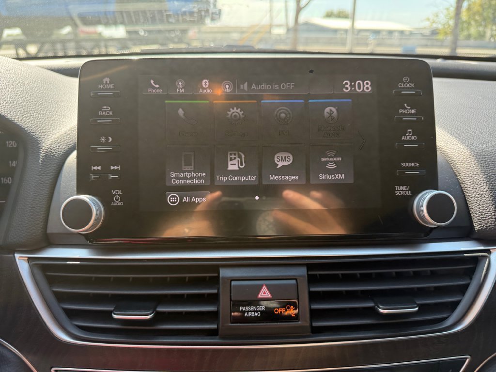 Used 2018 Honda Accord EX image 20