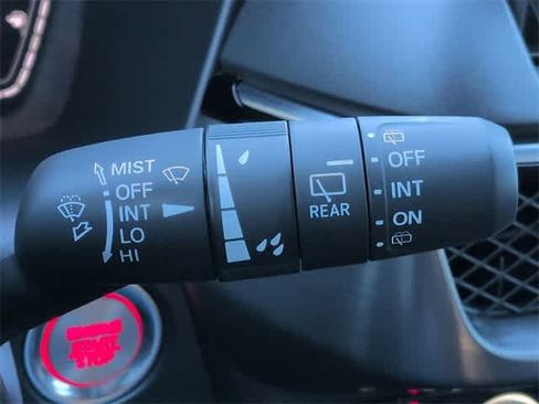 Certified 2025 Acura ADX A-Spec image 28