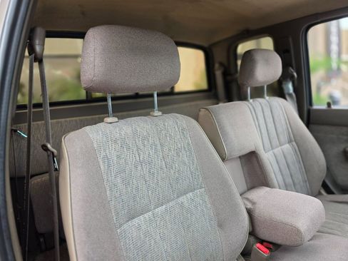 Used 1998 Toyota Tacoma 2WD Xtracab V6 image 16