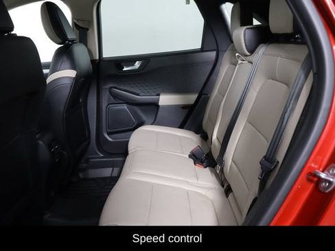 Used 2020 Ford Escape SEL FWD image 16