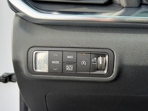 New 2026 GMC Terrain Elevation w/ Elevation Premium Package AWD/4WD image 22