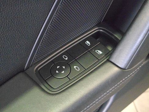 Used 2022 Porsche 911 GT3 RWD image 19