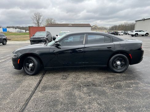 Used 2018 Dodge Charger Police w/ Fleet Safety Group RWD image 2