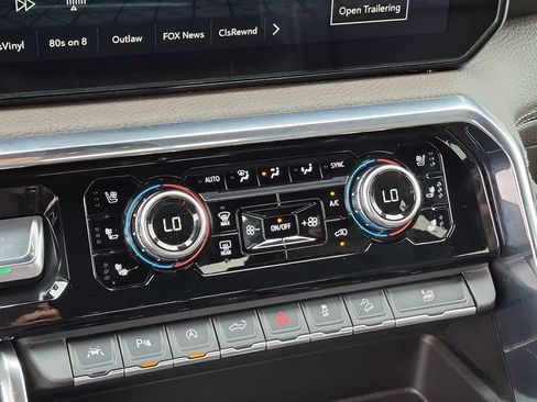 Certified 2024 GMC Sierra 1500 Denali w/ Denali Reserve Package AWD/4WD image 9