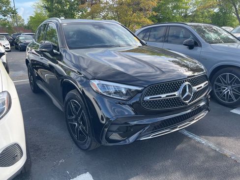 Certified 2026 Mercedes-Benz GLC 300 image 4