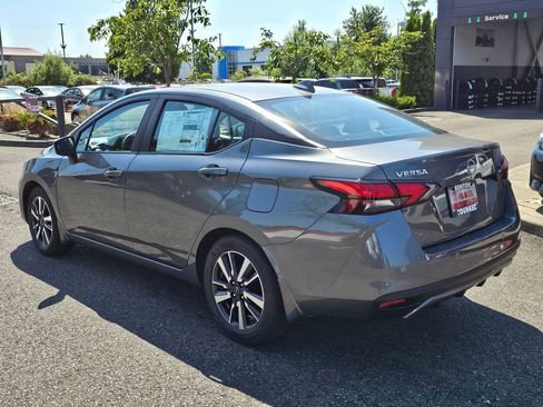 New 2025 Nissan Versa SV w/ Trunk Package image 4