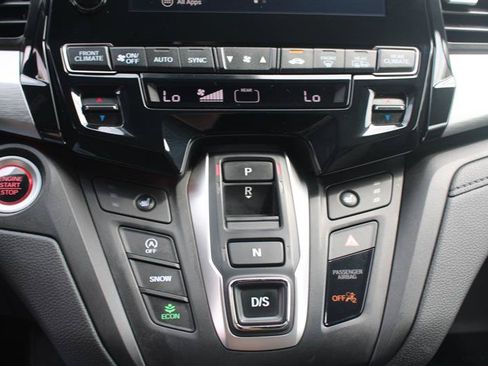 Used 2023 Honda Odyssey Sport image 19