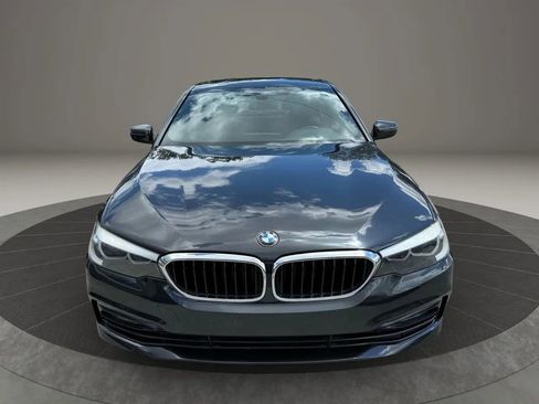 Used 2018 BMW 540i image 8