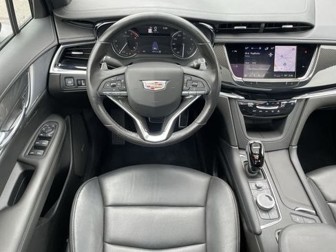 Used 2022 Cadillac XT6 Sport AWD/4WD image 19