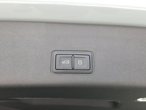 New 2026 Audi Q3 quattro 2.0T AWD/4WD image 12