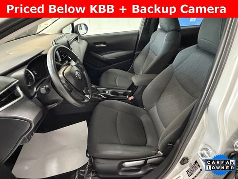 Used 2021 Toyota Corolla LE image 6