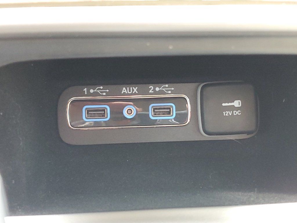 Used 2020 Jeep Grand Cherokee Overland AWD/4WD image 30