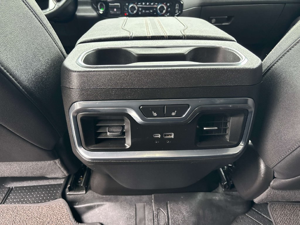 Used 2025 Chevrolet Silverado 1500 High Country w/ Midnight Edition AWD/4WD image 10