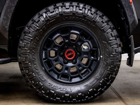 Used 2025 Toyota Sequoia TRD Pro AWD/4WD image 37