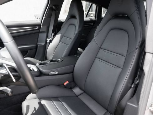 Used 2023 Porsche Panamera Platinum Edition RWD image 19