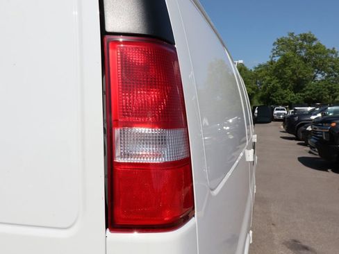 New 2025 Chevrolet Express 2500 w/ Driver Convenience Package image 28