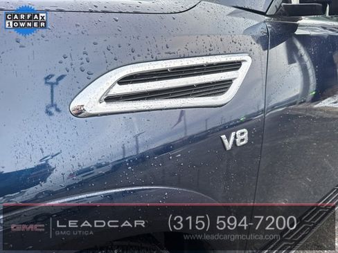 Used 2022 Nissan Armada Platinum w/ Captain's Chairs Package image 3