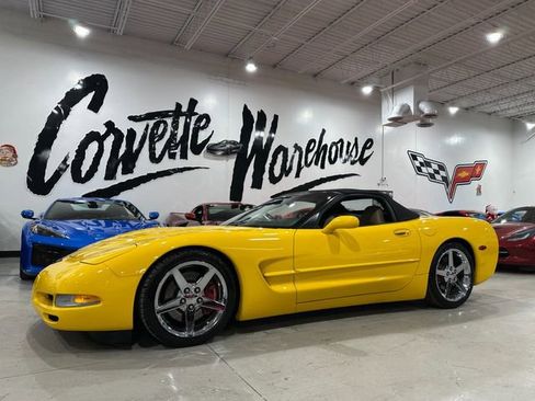 Used 2002 Chevrolet Corvette Convertible w/ Preferred Equipment Group2 image 1