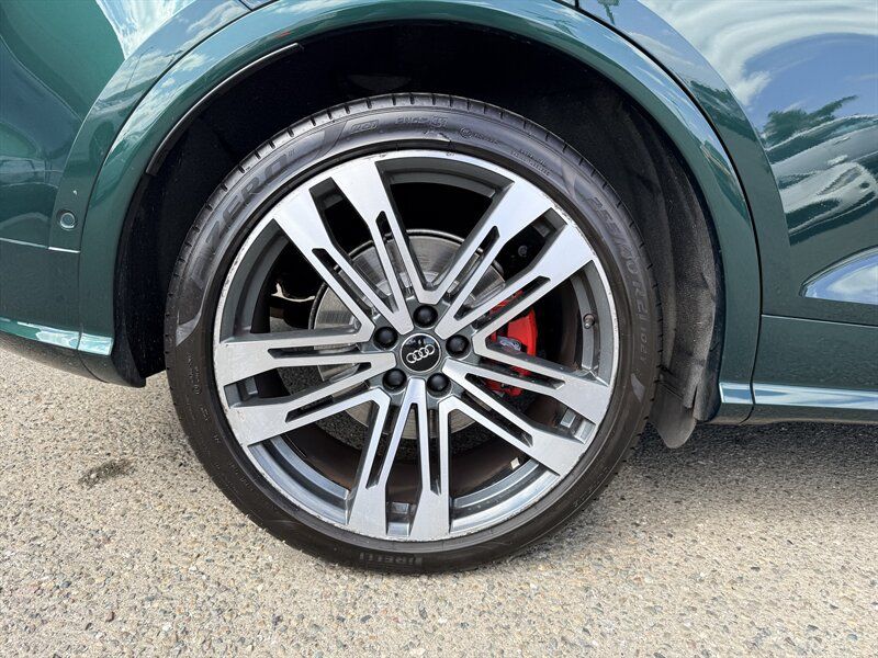 Used 2020 Audi SQ5 Prestige w/ Prestige Package AWD/4WD image 33