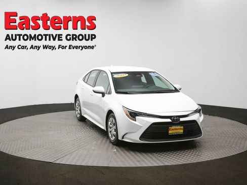 Used 2024 Toyota Corolla LE image 49