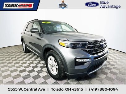 Certified 2022 Ford Explorer XLT w/ Equipment Group 202A